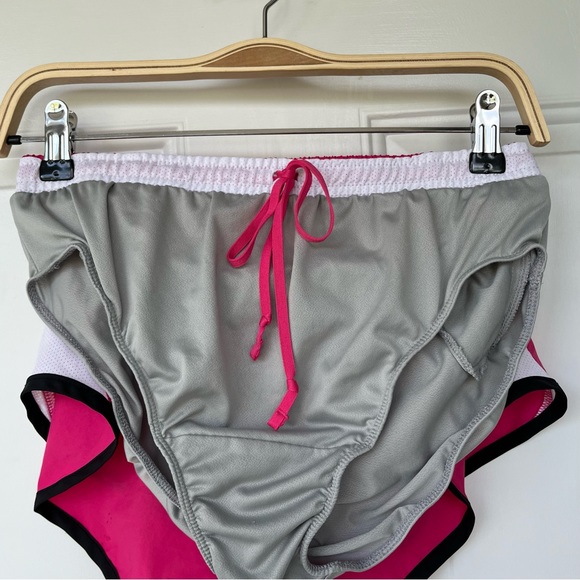 •Nike• Bright Pink Running Shorts with Briefs - Size Medium - Picture 5 of 10
